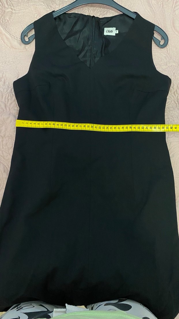 Siyah V Yaka Midi Ofis Elbisesi - Görsel 3