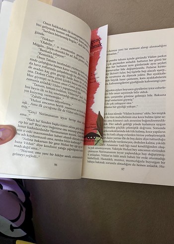 Genç Olmak 80 Yazardan Öykü 2. Cilt - Görsel 3