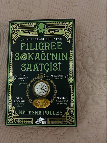 Filigree Sokağı?nın Saatçisi
