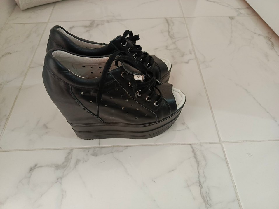 Siyah Gizli Topuklu Kadın Günlük Ayakkabı - Görsel 2