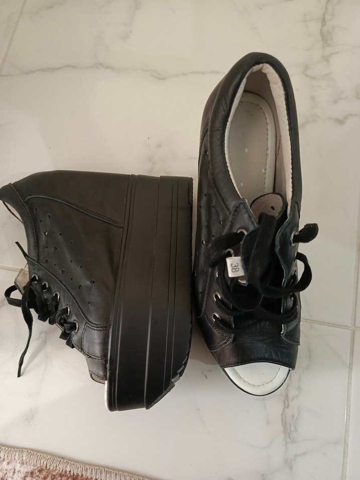 Siyah Gizli Topuklu Kadın Günlük Ayakkabı - Görsel 5