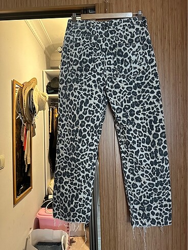 38 Beden Zebra desenli Pantolon