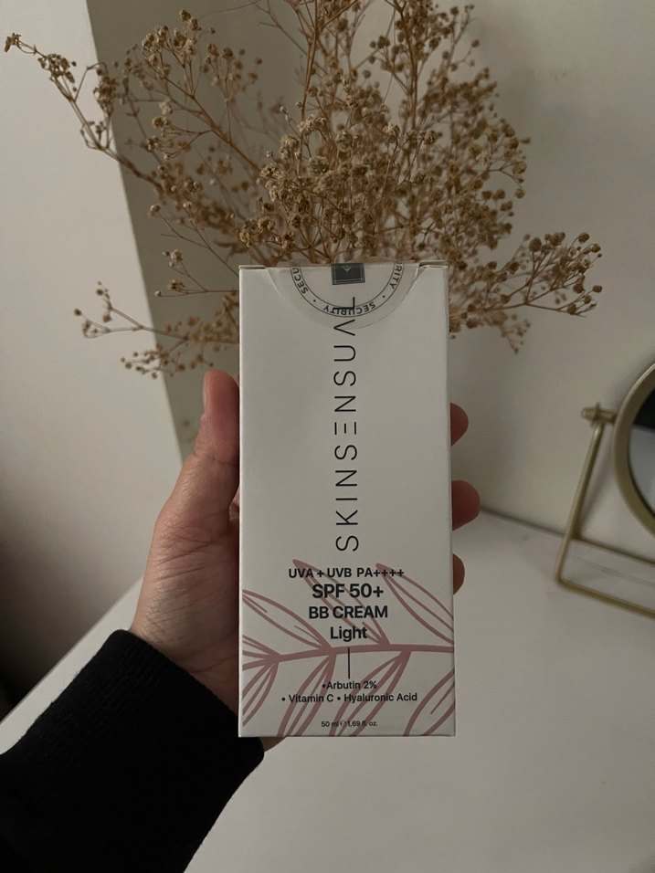 Skinsensual Light Ten Renkli SPF 50+ BB Krem - Görsel 2