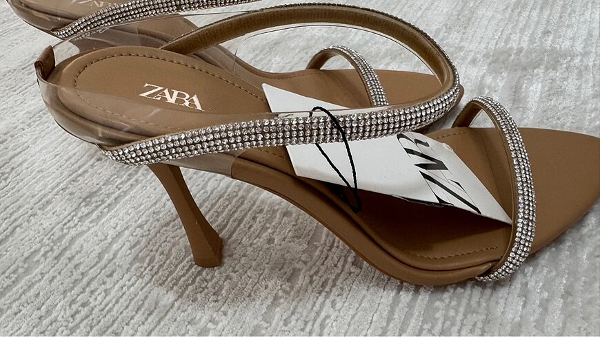 Zara Zara Taşlı Terlik
