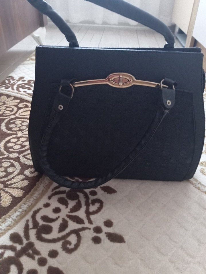 Klasik Siyah Deri Kadın Çanta - Görsel 2