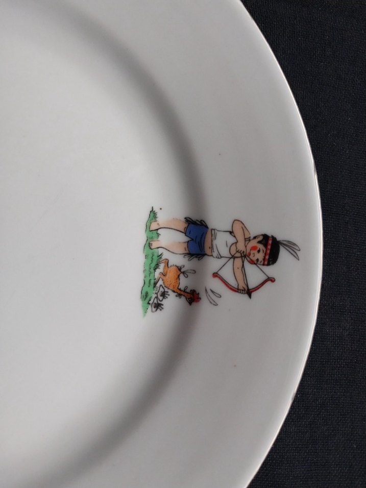 Beyaz Seramik Tabak, Karakter ve Doğa Desenli - Görsel 2