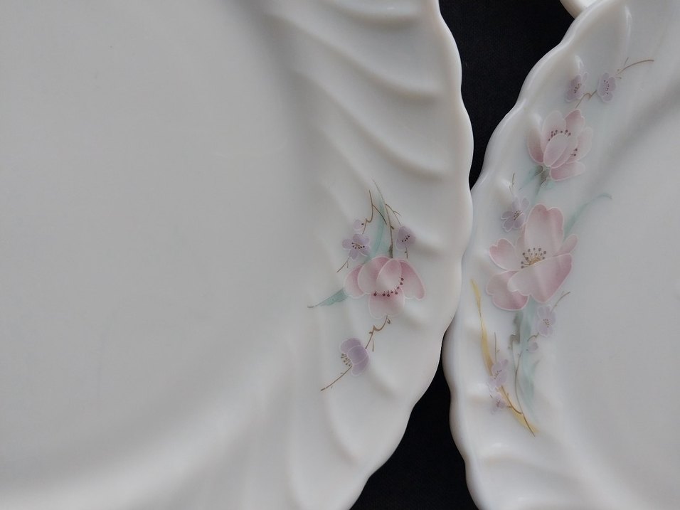 Beyaz Çiçek Desenli Porselen Tabak Seti - Görsel 2