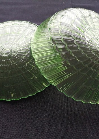 Eskilerden Yeşil Kabartmalı Cam Kase - Görsel 4