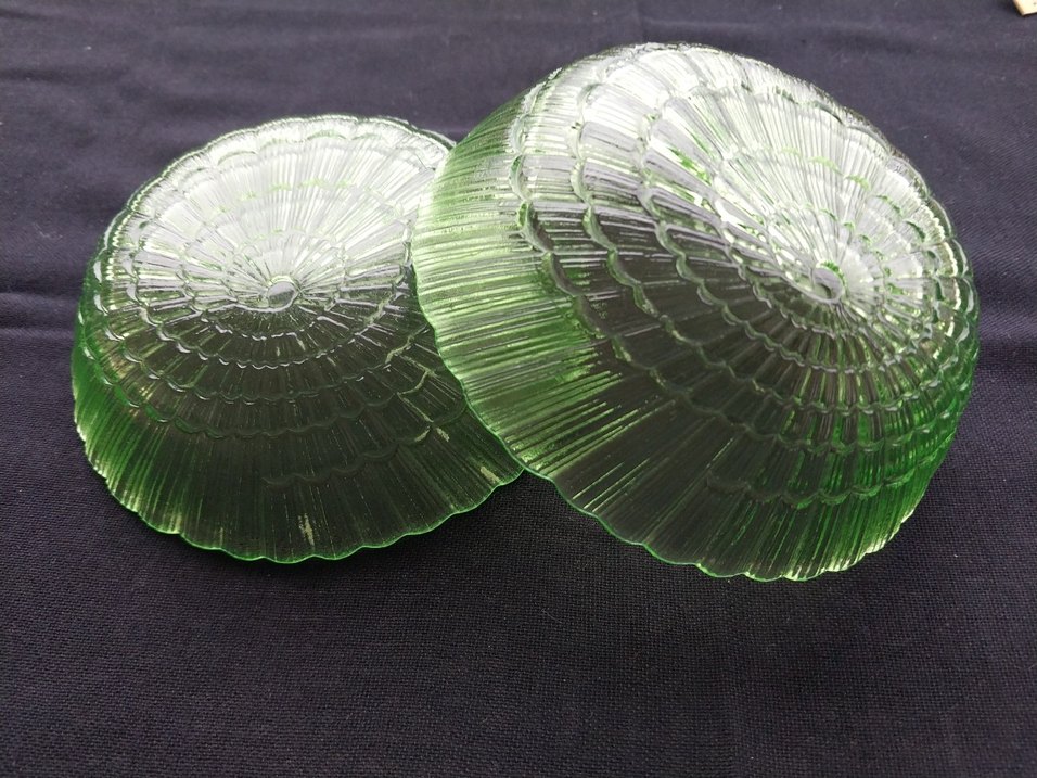 Eskilerden Yeşil Kabartmalı Cam Kase - Görsel 4