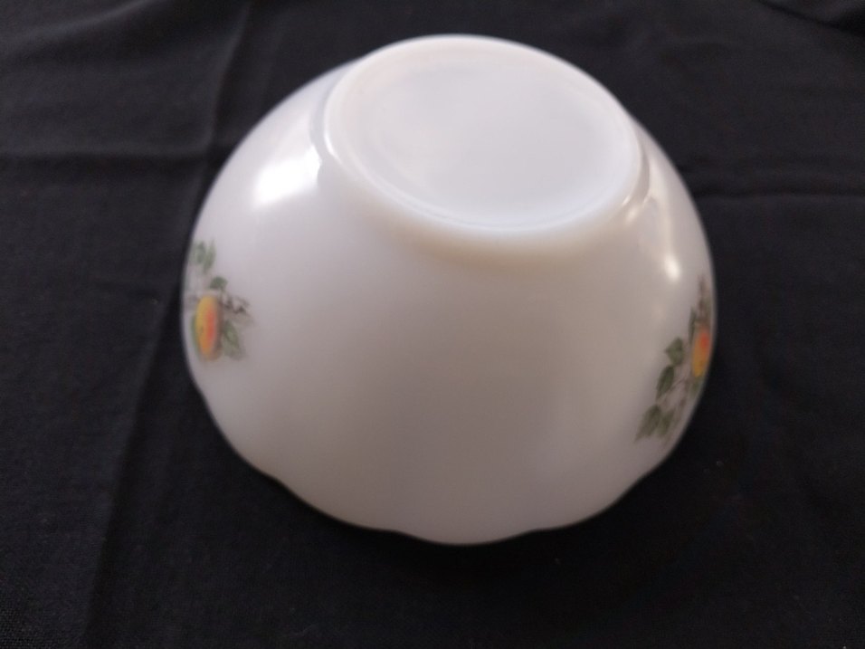 Arcopal Elma Desenli Beyaz Kase - Görsel 4