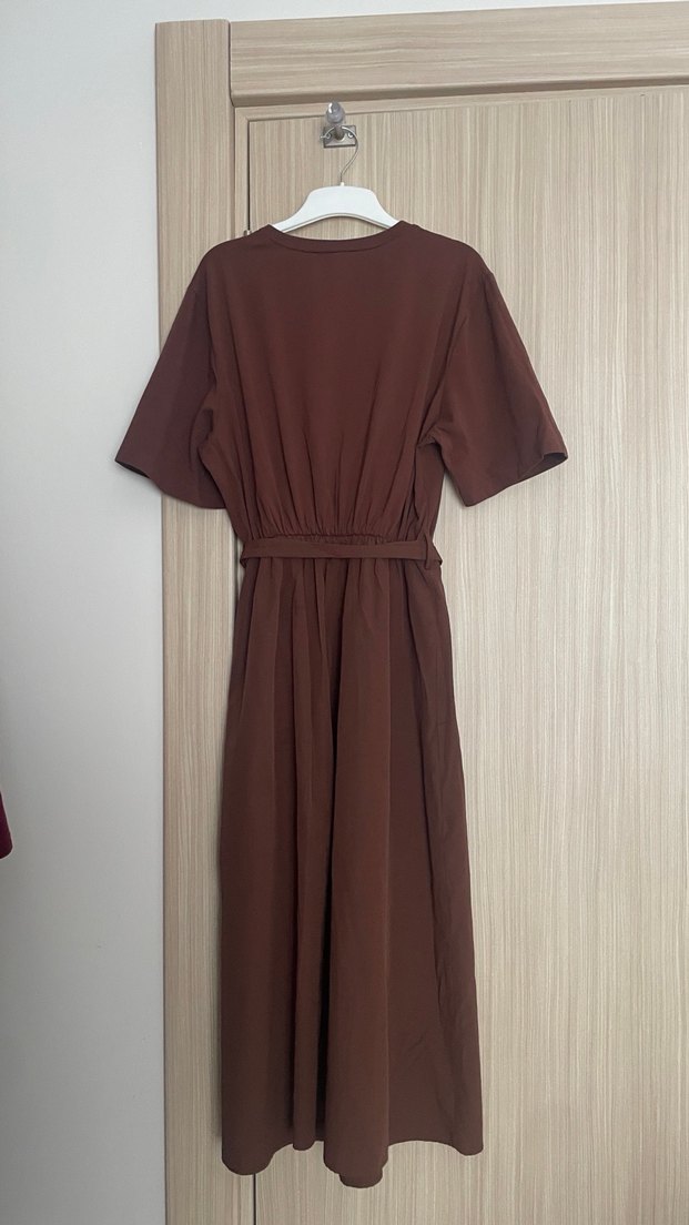 Kahverengi Kemerli Uzun Kadın Elbise - Görsel 4