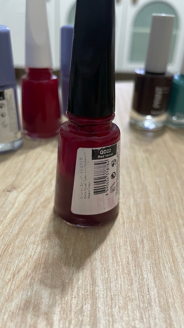 Çok Renkli Koyu Oje Seti - Görsel 5