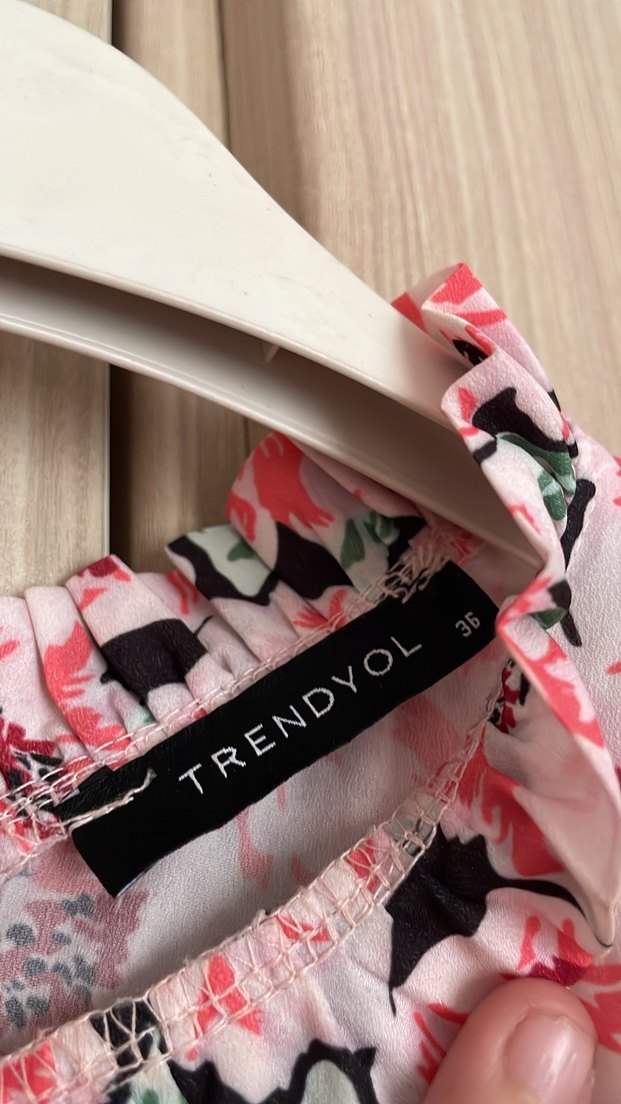 Çiçek Desenli Kısa Kollu Kız Elbisesi - Görsel 3