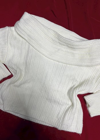 Beyaz Kadın Triko Omuz Dekolteli Kazak - Görsel 2