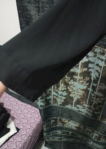 Siyah Uzun Kollu V Yakalı Kadın Gömlek - Görsel 3