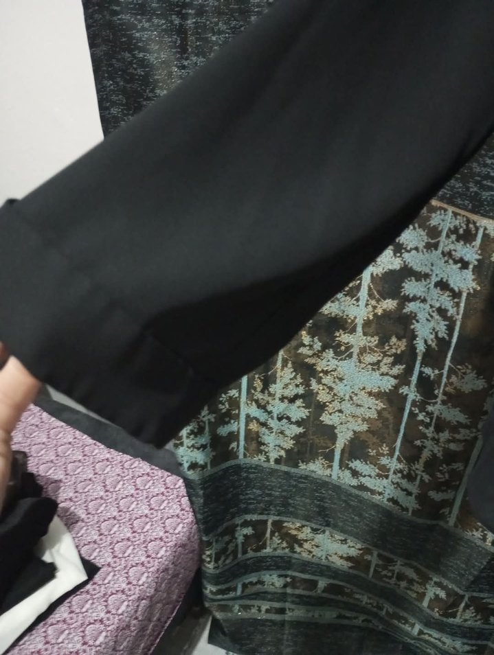 Siyah Uzun Kollu V Yakalı Kadın Gömlek - Görsel 3