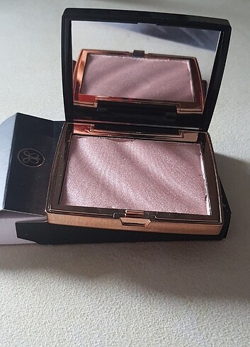  Beden Anastasia beverly hills amrezy highlighter aydinlatici