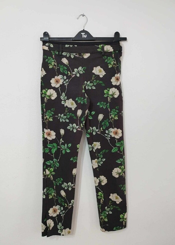 Cicekli desen hm pantolon klasik - Görsel 2