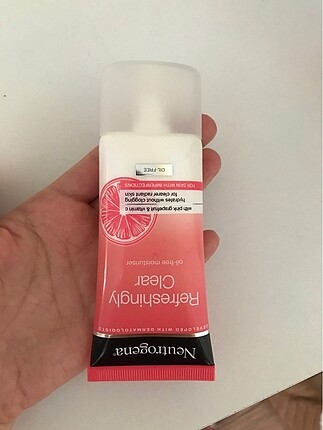 Neutrogena Yağsız yüz nemlendirici