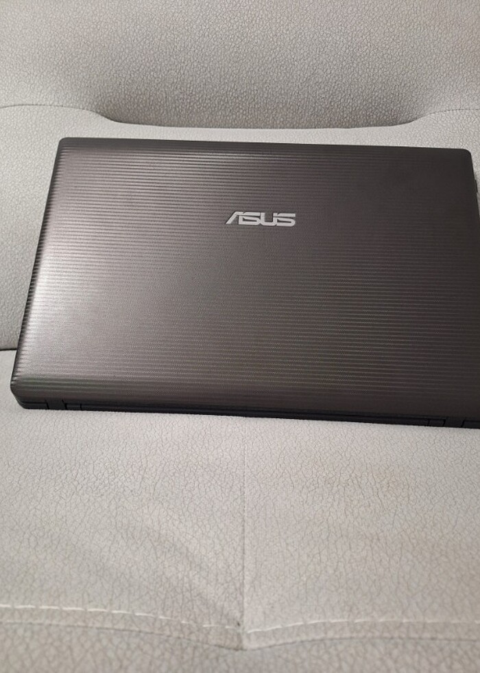 Asus bilgisayar  - Görsel 2