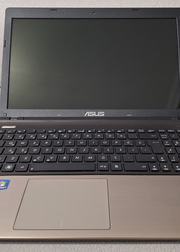 Asus bilgisayar  - Görsel 3