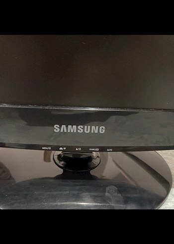 Siyah Samsung SyncMaster 732B Monitör - Görsel 2