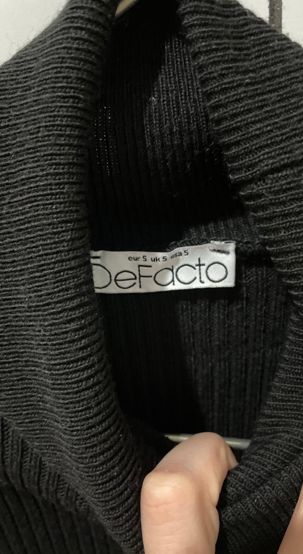 Siyah Kadın Boğazlı Triko Kazak - Görsel 2