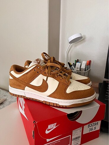 Nike Dunk Low