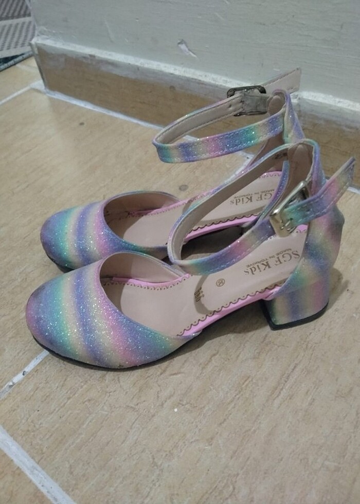 Kız çocuk topuklu ayakkabı - Görsel 3