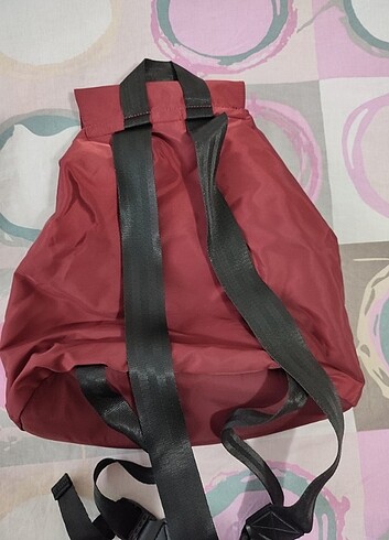  Beden bordo Renk Bordo büzgülü sırt çantası 
