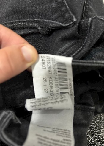 Bel Detaylı Siyah Kadın Denim Pantolon - Görsel 4