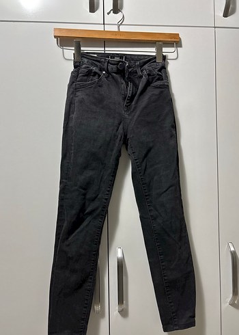 mavi-jeans 26