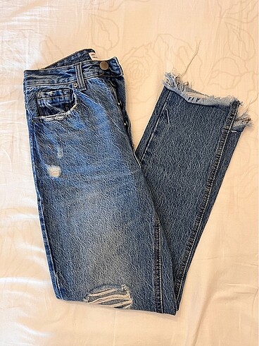 mom jean