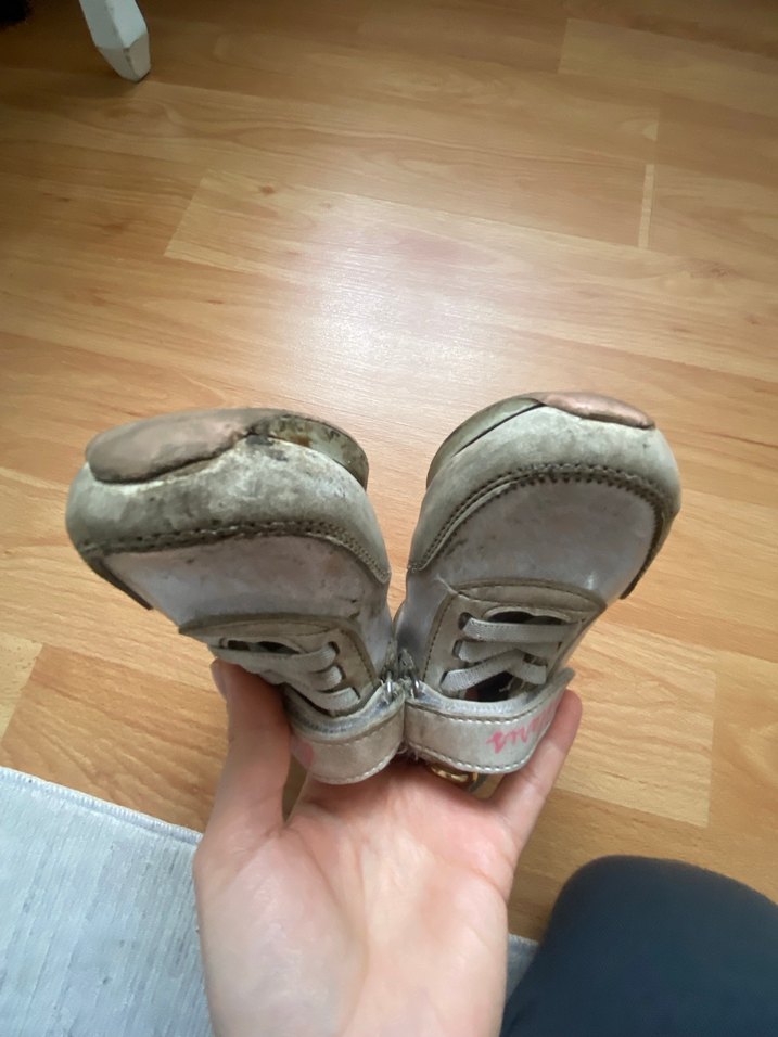 Kız Çocuk Gri Cırtcırtlı Spor  ayakkabı 27 no - Görsel 3