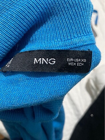 xs Beden Mango Boğazlı Bluz