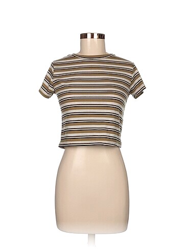Addax T-shirt %70 İndirimli.