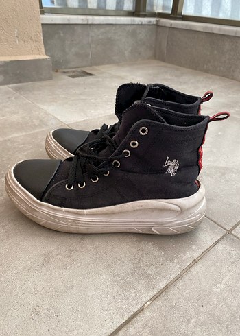 U.S Polo Assn. 37