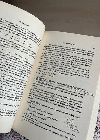  Her Yönüyle Dil - Ana Çizgileriyle Dilbilim