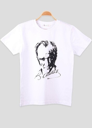 Atatürk baskılı t-shirt 