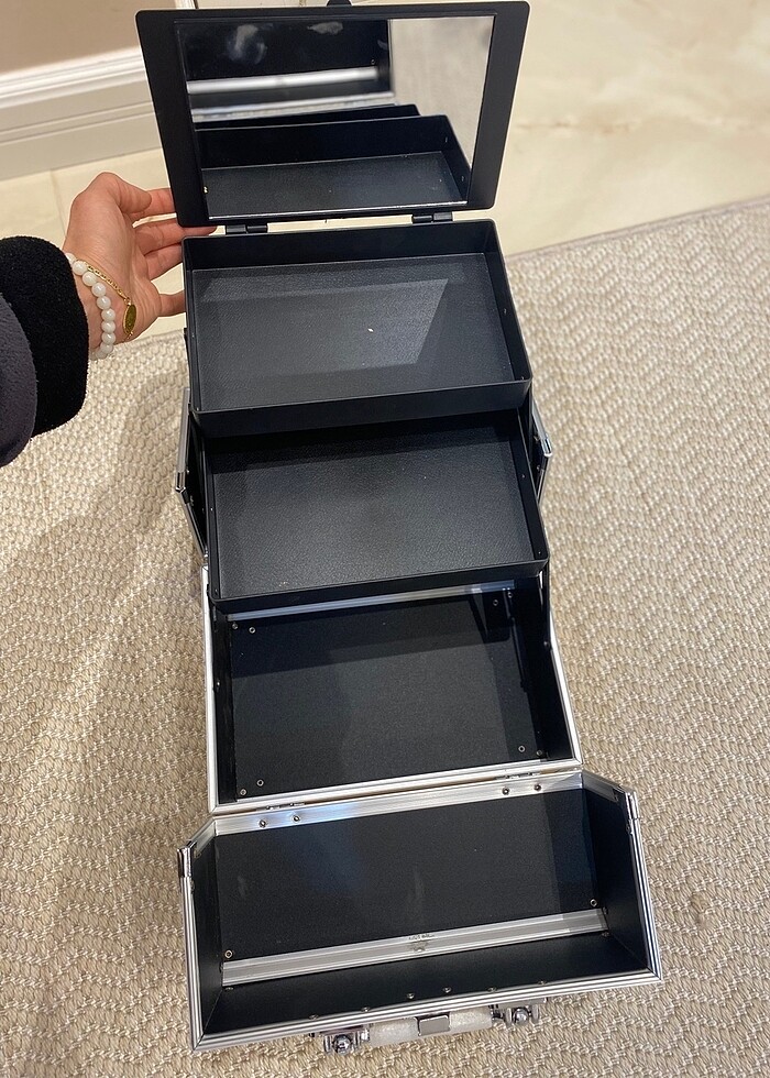 Profosyonel makyaj çantası - Görsel 4