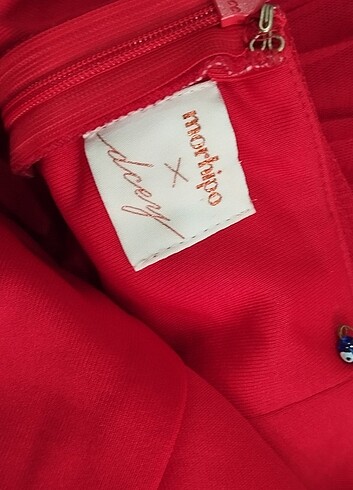 Kırmızı abiye - Görsel 7