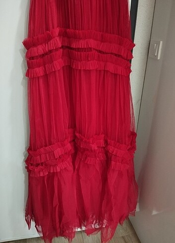 Kırmızı abiye - Görsel 8