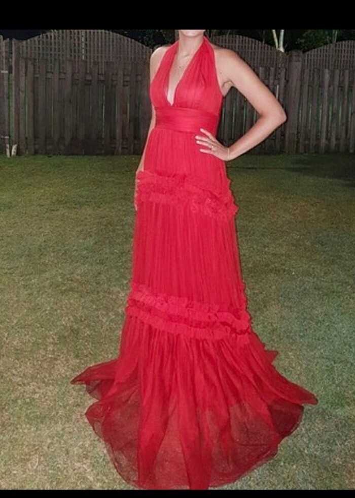 Kırmızı abiye - Görsel 3