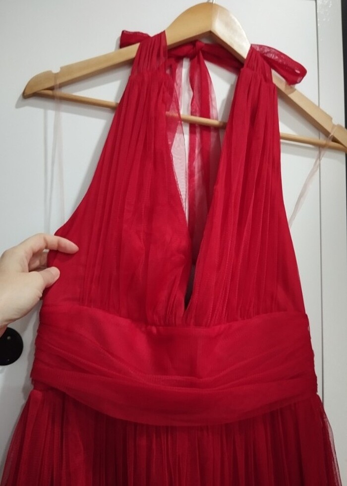 Kırmızı abiye - Görsel 4