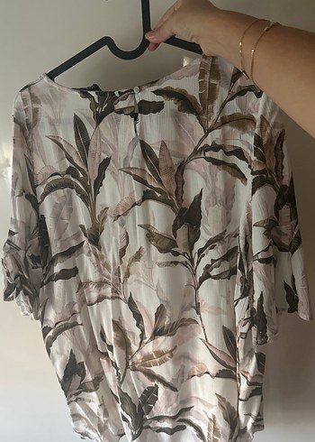 LC Waikiki V Yaka Desenli Kadın Bluz