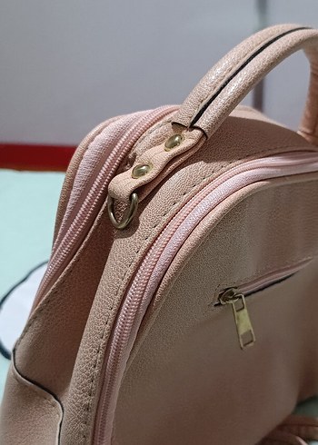 Beden pembe Renk Pembe çanta,kutu çanta, makyaj çantası,zara çanta,el çantası