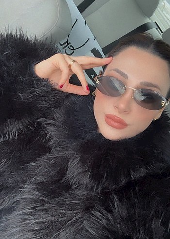 Siyah Kadın Peluş kürk - Görsel 3