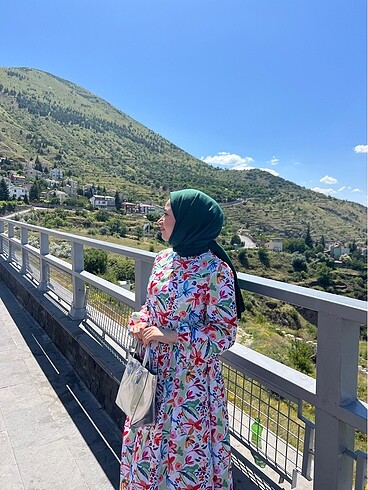 36 Beden çeşitli Renk Elbise