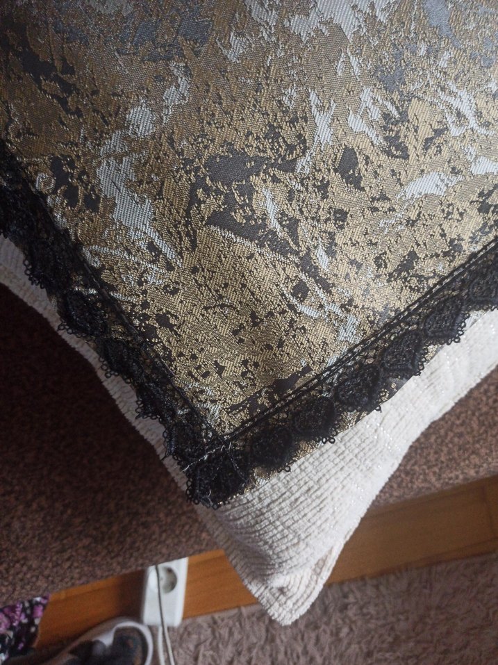 saten runner 41*131 - Görsel 2