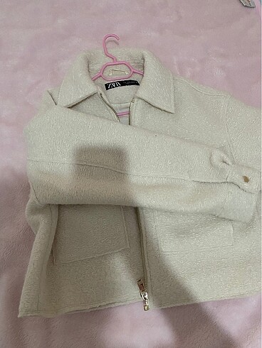 Zara Zara Mont